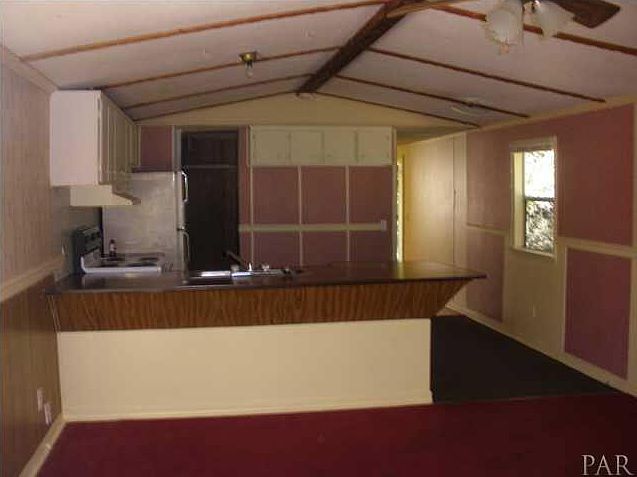 2nd image of 1083 Pine Top Ln