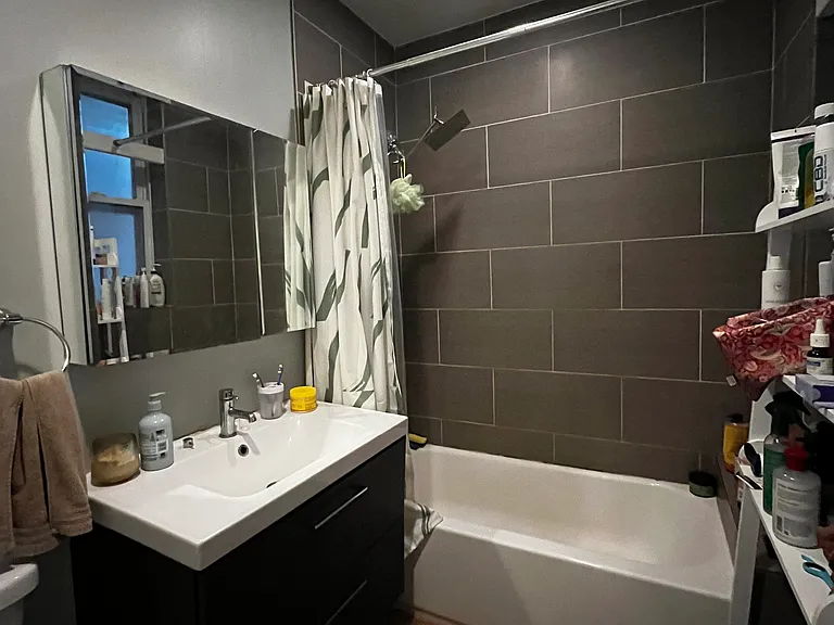 1645 N Mozart St #1 — Photo 7