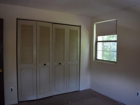 4th image of 15 Wren Ter APT 4