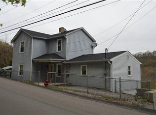 170 Old Pike Rd, Freeport, PA 16229