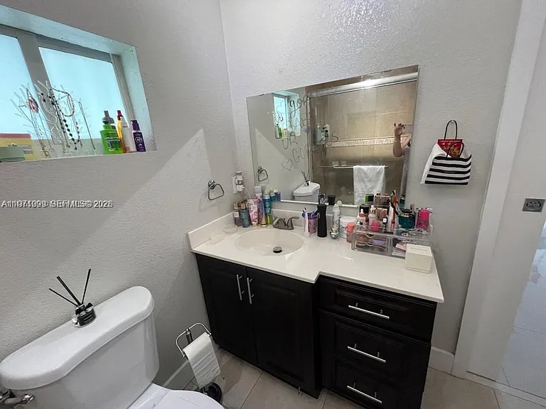 12770 SW 18th St — Photo 18