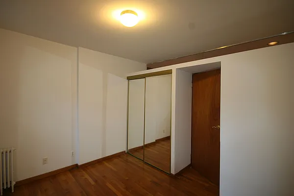 Rented by HH Realty | media 32