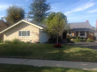 21049 Arminta St, Canoga Park, CA 91304