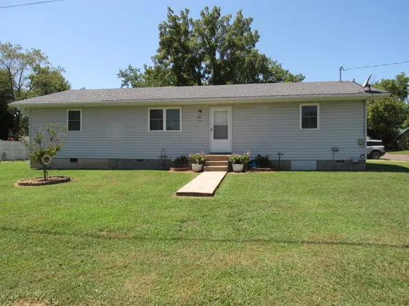 501 S West Street, Mountain Grove, MO 65711