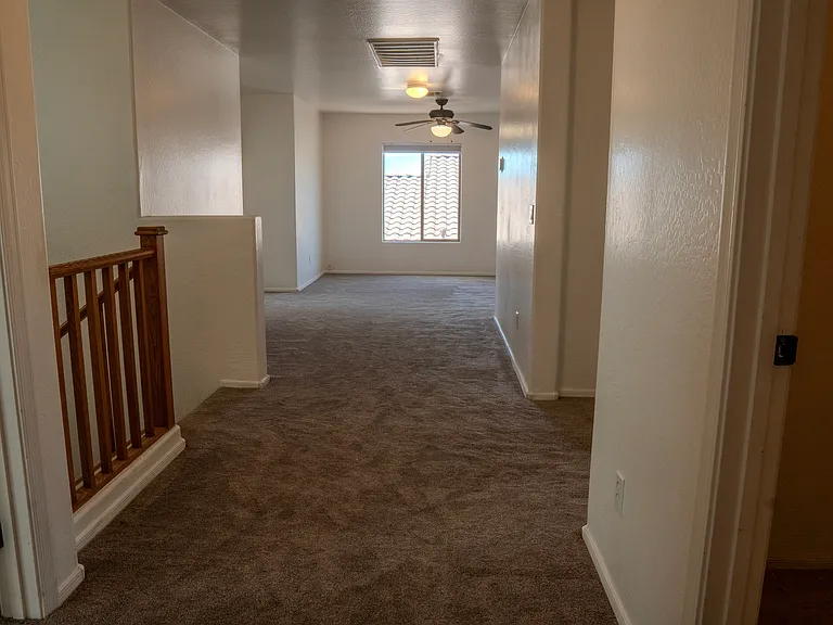 W Watkins St — Photo 11