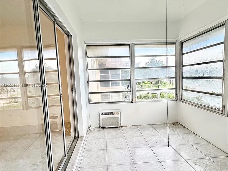 5011 W Oakland Park Blvd #310 — Photo 26