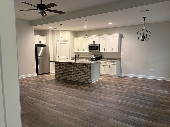 3rd image of 4174 Upperline St #1