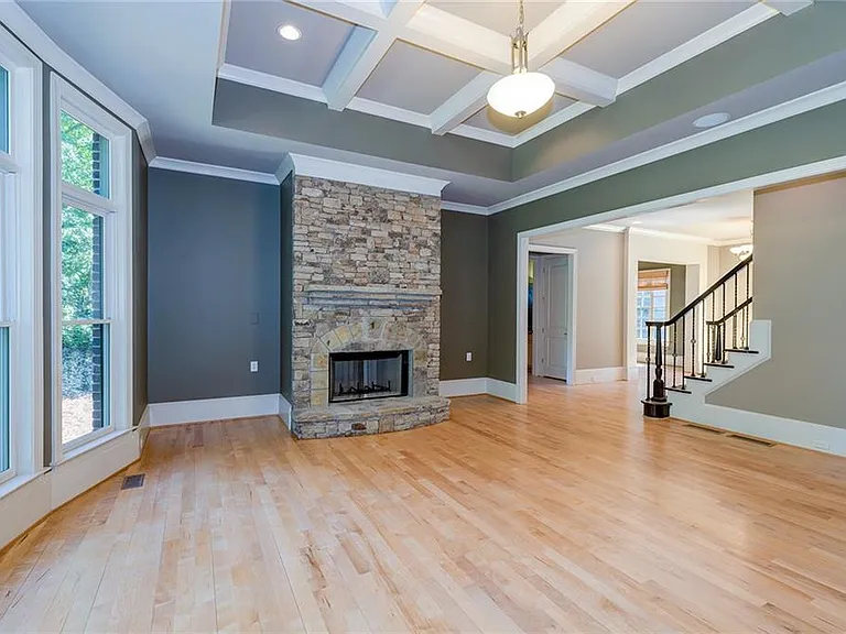 950 Glengate Pl — Photo 10