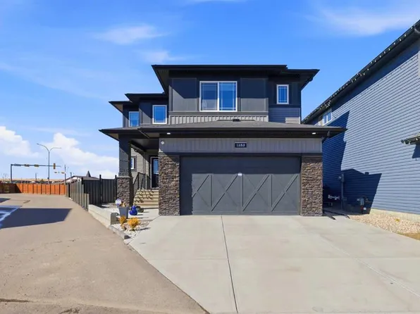 1153 SE Chinook Gate Bay SW, Airdrie, AB T4B 5J1