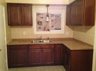30221 Matthew St, Westland, MI 48186