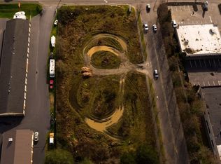 1800 NE Riddell Rd, Bremerton, WA 98310