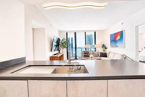 1010 Brickell Ave Photo 1