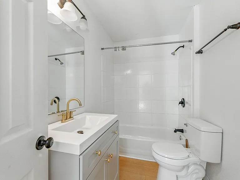 61 E Ensley St — Photo 32