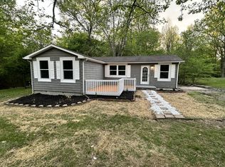 2440 Moody Rd, Clarksville, TN 37040