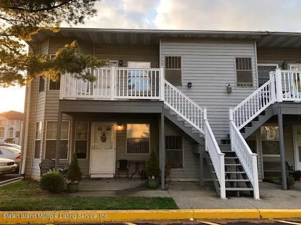 3160A Richmond Rd #A, Staten Island, NY 10306