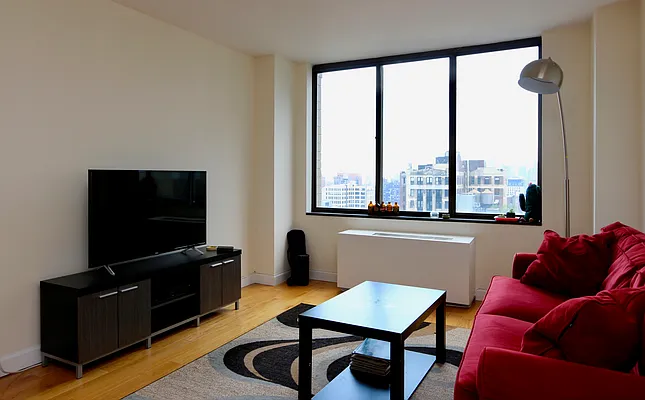 Rented by Luxus Manhattan Realty | media 3