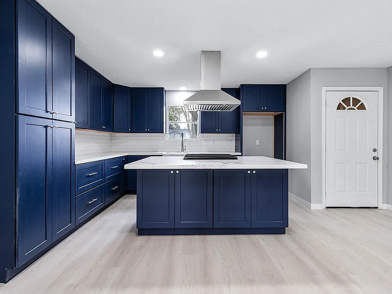 3610 Brier Gardens Dr — Photo 6