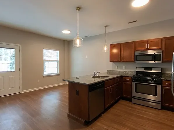 Maple Brooke & Hunt Club Town homes