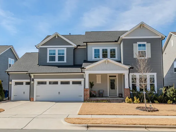 67 Welcome Dr, Fuquay Varina, NC 27526
