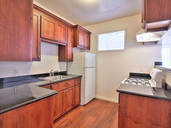 2nd image of 1395 Golden Gate Ave APT 603