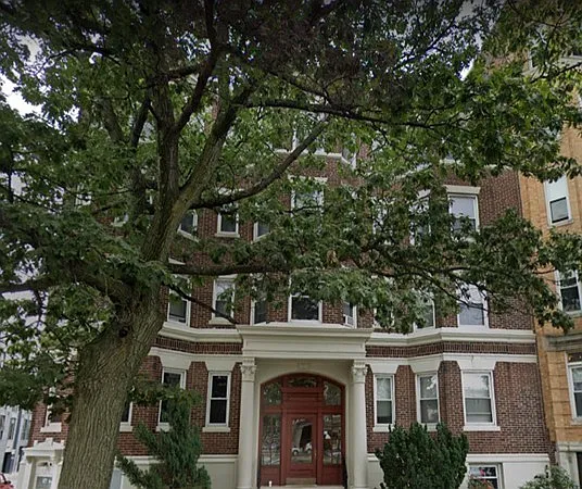 1330 Commonwealth Ave #6 — Photo 1
