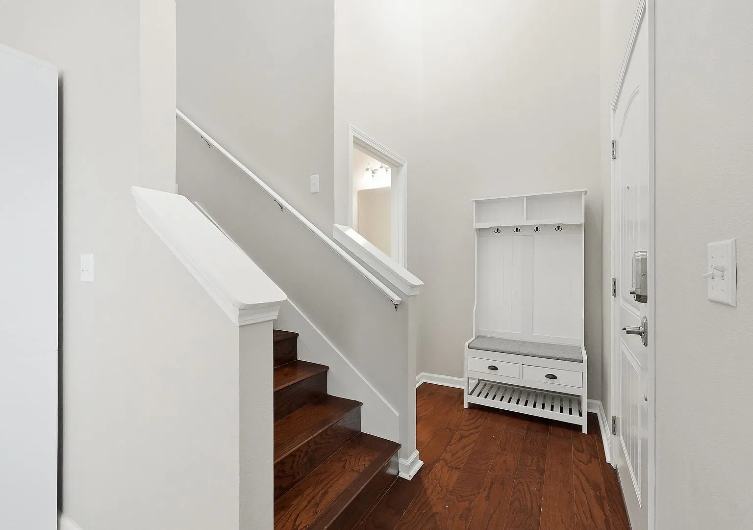2-Story Charmer in the Heart of Niceville! — Photo 4
