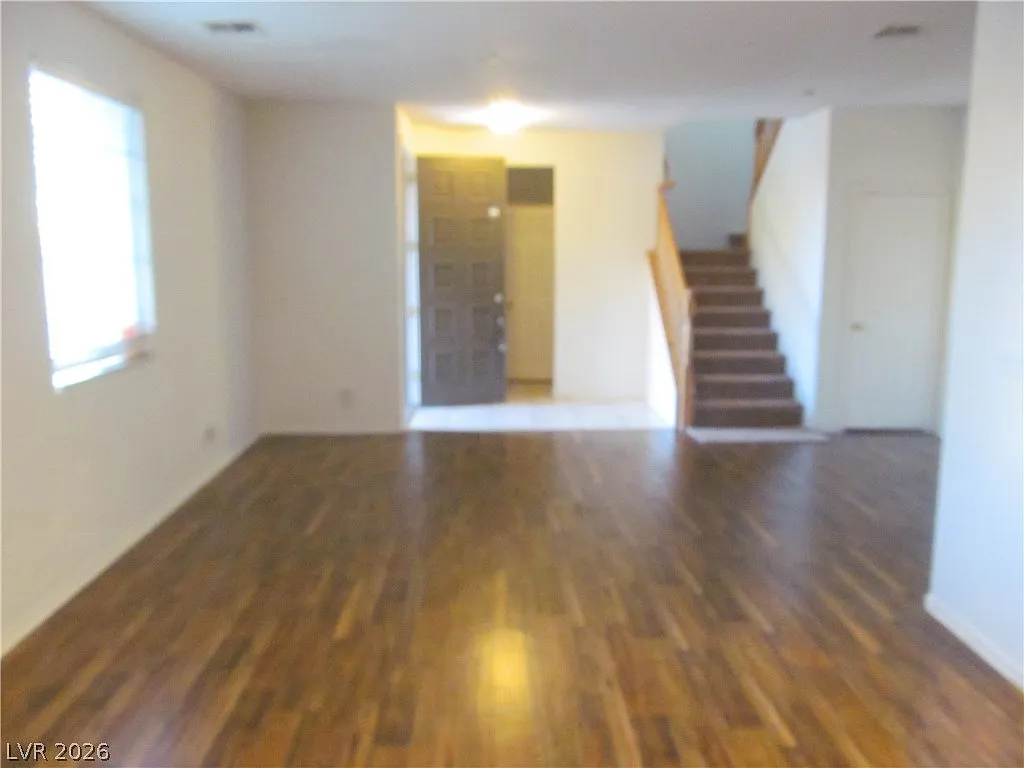 4 bed, 2.5 bath, 1739 sqft, $1,850 — Photo 3