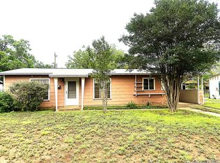 348 Tomrob Dr, San Antonio, TX 78220