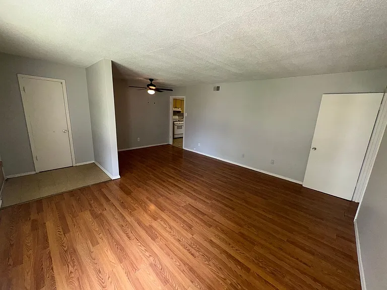 151 N Belvedere Blvd — Photo 5
