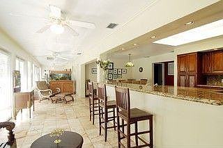 Dining/Kitchen