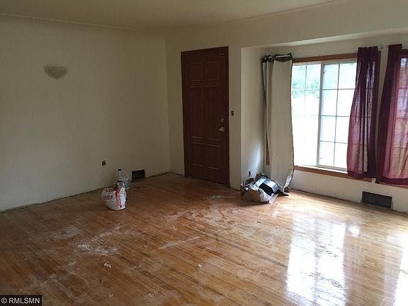 3rd image of 6236 Bloomington Ave S