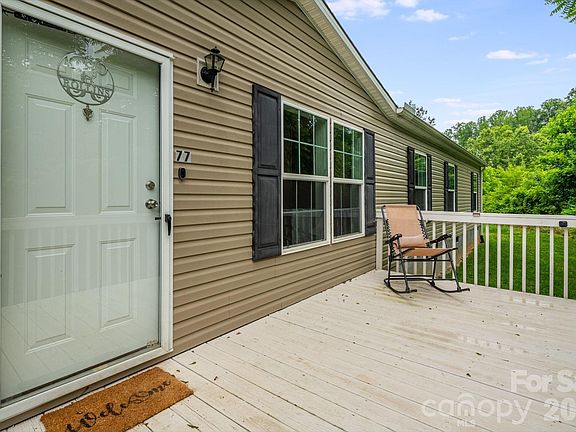 3rd image of 77 Star Flower Rd
