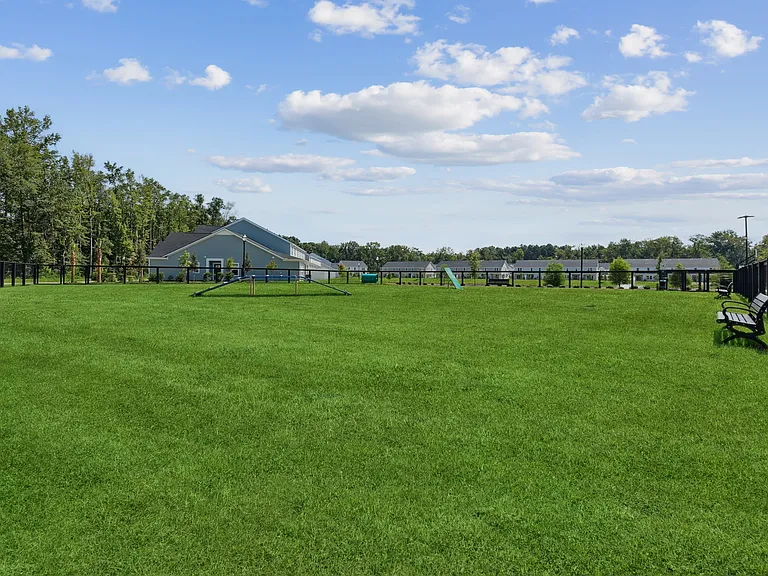 Clear Lake Reserve Townhomes — Photo 37