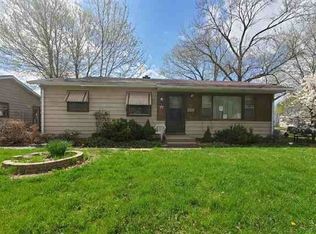 1125 48th St, Moline, IL 61265