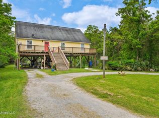 1455 Blue Meadow Rd, Bay Saint Louis, MS 39520