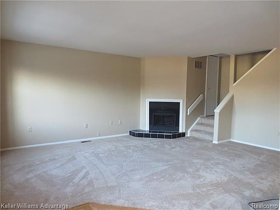 2nd image of 24758 Cashmere Ct #1