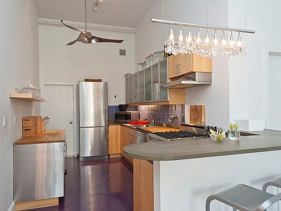 4th image of 718 Broadway APT 3C