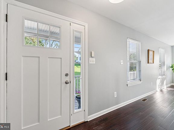 3rd image of 2050 Horace Ward Rd