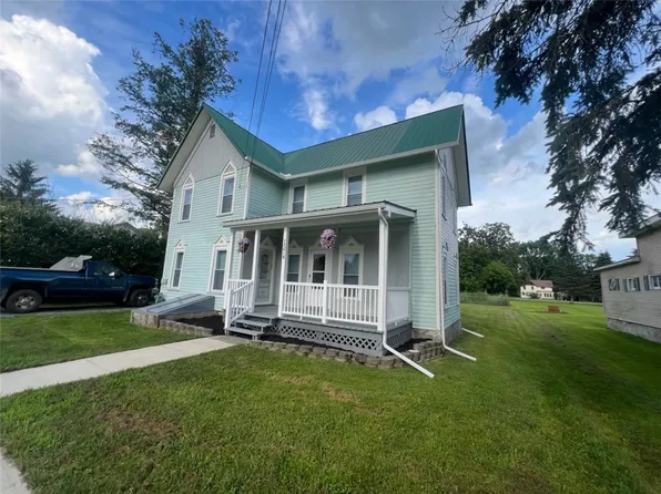 1574 Pine St, Woodhull, NY 14898