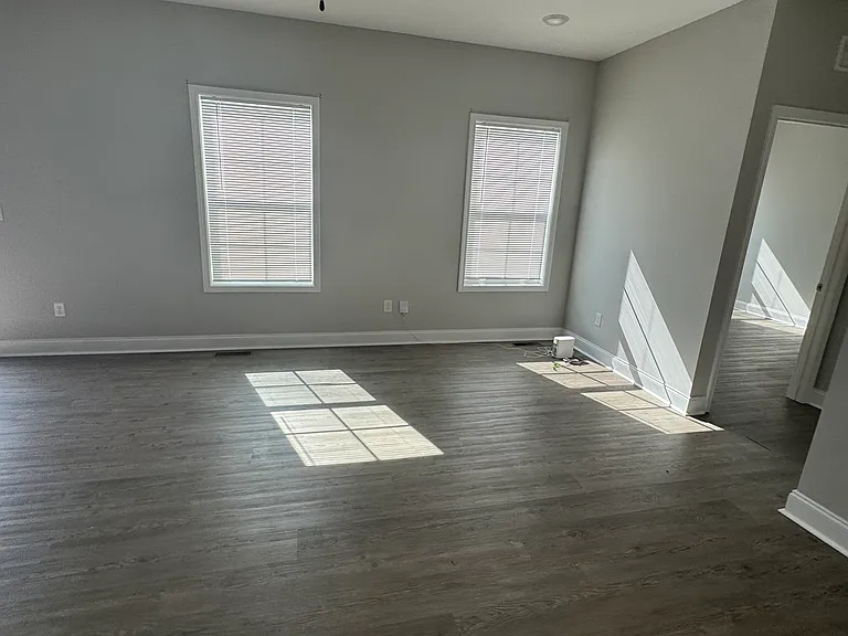 851 Sagittarius Ave — Photo 5