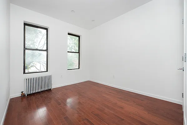 Rented by Bold New York | media 16