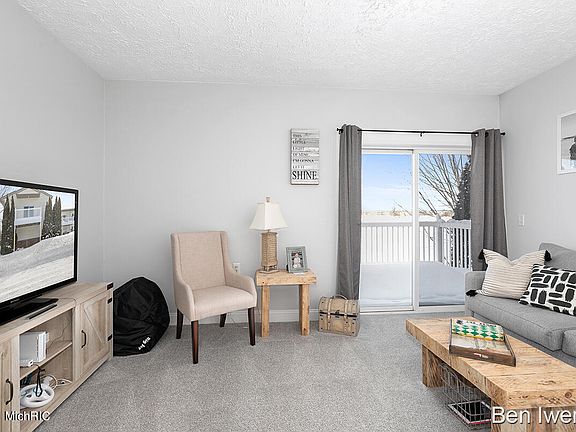 4th image of 5688 E Town Dr Unit 11