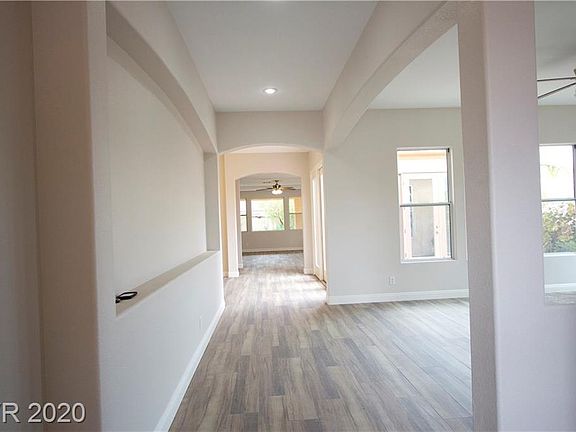 3rd image of 4652 Junewood St