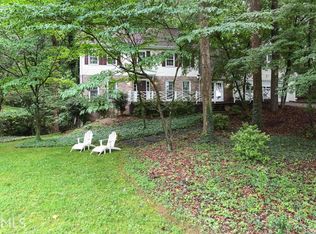 9250 Martin Rd, Roswell, GA 30076