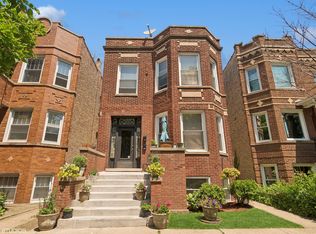2130 W Iowa St, Chicago, IL 60622