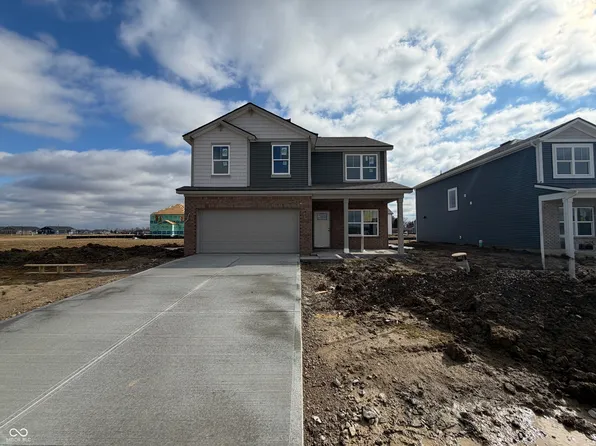 239 Holly Ln, Greenfield, IN 46140