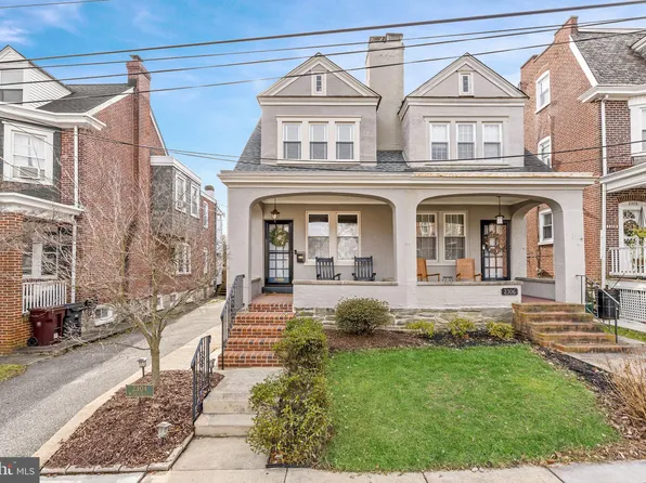 2304 W 14th St, Wilmington, DE 19806