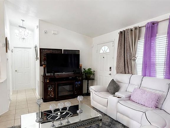4th image of 11 PECAN PASS WAY