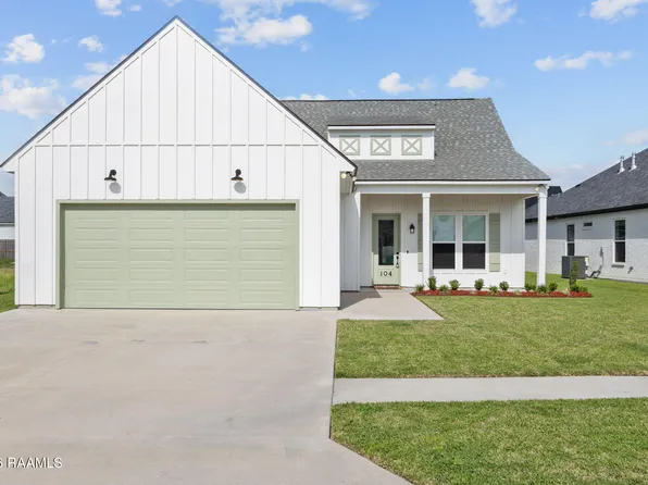 104 Travelers Palm Way, Broussard, LA 70518