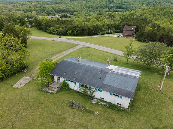 5th image of 609 Concord Caddo Rd
